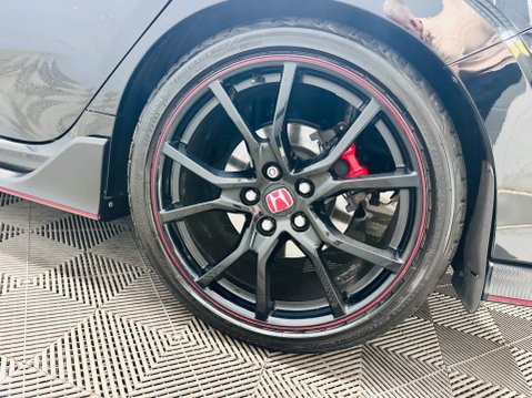 Honda Civic 2.0 i-VTEC Type R GT Euro 6 (s/s) 5dr 27
