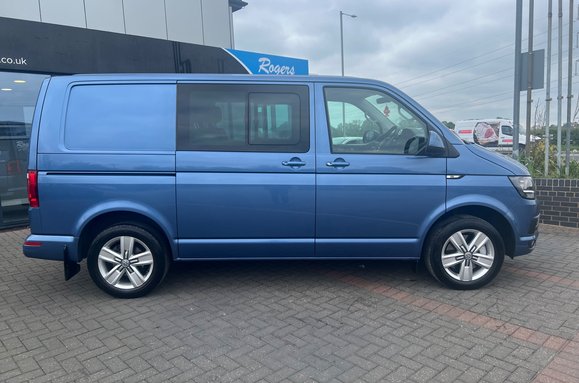 Volkswagen Transporter T32 TDI KOMBI HIGHLINE BMT 6