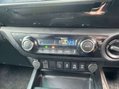 Toyota Hilux 2.4 HI-Luxury Invincible D-4D 4WD Double Cab Auto 4WD 5dr 15