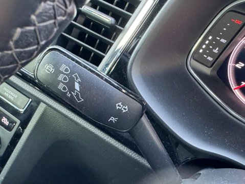 SEAT Ateca 1.5 TSI EVO XCELLENCE Lux Euro 6 (s/s) 5dr 32