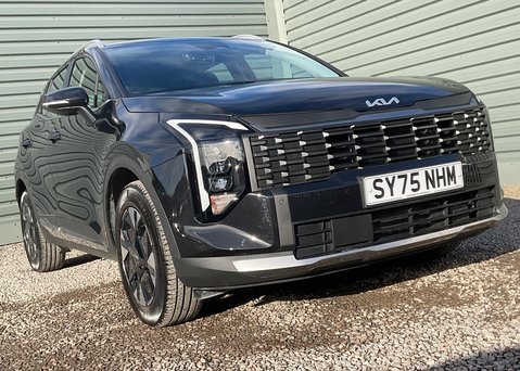 Kia Sportage 1.6 T-GDi HEV Pure 7