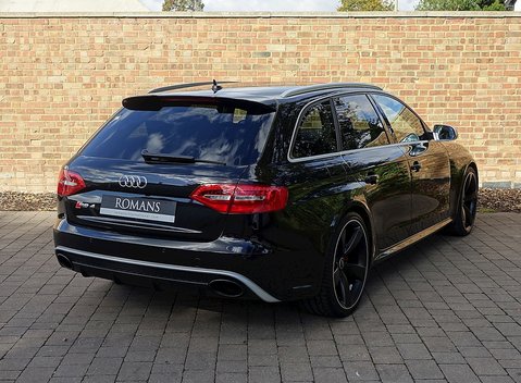Audi RS4 Avant Limited Edition 18