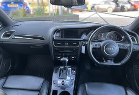 Audi A4 3.0 TDI QUATTRO BLACK EDITION AUTO 35