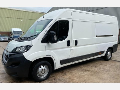 Peugeot Boxer 2.2 HDi 335 Professional Panel Van 5dr Diesel Manual L3 H2 Euro 5 (130 ps) 19