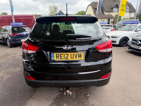 Hyundai ix35 2.0 CRDi Premium Auto 4WD Euro 5 5dr 10