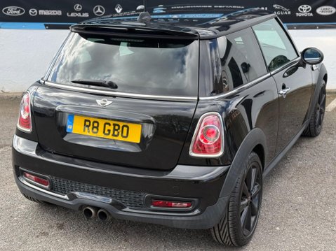 Mini Hatch 1.6 Cooper S Euro 5 (s/s) 3dr 32