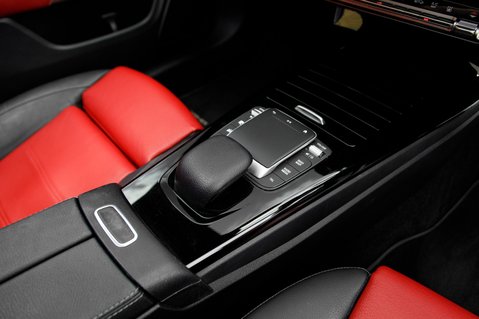 Mercedes-Benz CLA Class CLA 250 E AMG LINE PREMIUM PLUS 39