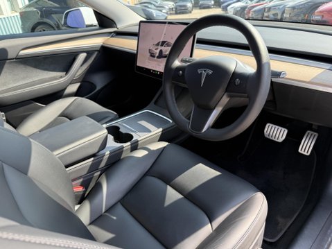 Tesla Model 3 (Dual Motor) Performance Saloon 4dr Electric Auto 4WDE (Performance Upgrade 2
