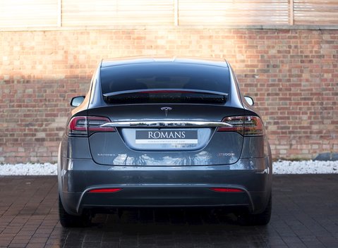 Tesla Model X X P100 9