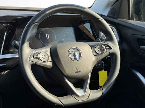 Vauxhall Grandland 1.2 Turbo SRi 5dr 17