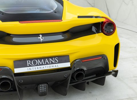 Ferrari 488 Pista 21