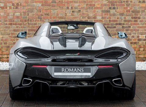 McLaren 570S Spider 5