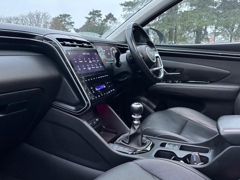 Hyundai TUCSON 1.6 T-GDi Ultimate Euro 6 (s/s) 5dr 26