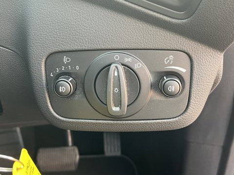 Ford C-Max 1.5 TDCi Zetec 5dr Powershift 21