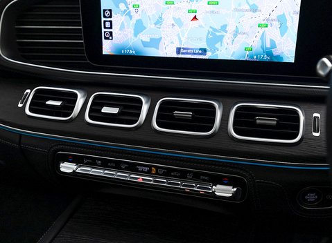 Mercedes-Benz GLE 400d AMG Line Premium Plus Coupé 19