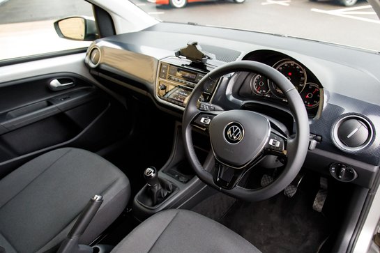 Volkswagen Up BASE