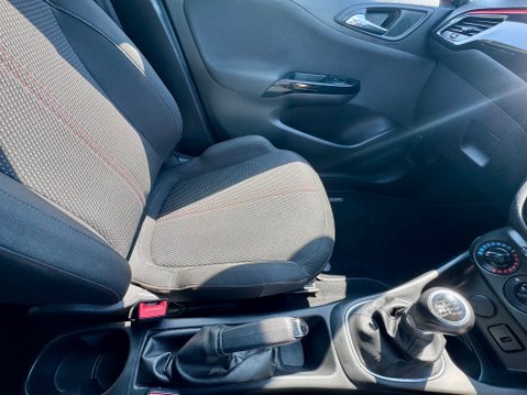 Vauxhall Corsa GRIFFIN 33