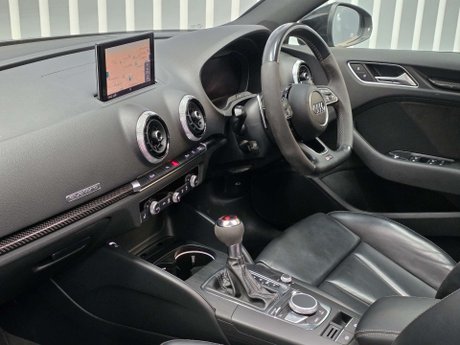 Audi RS3 2.5 TFSI Audi Sport Edition Sportback 5dr Petrol S Tronic quattro Euro 6 (s 8