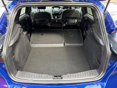 Ford Focus 1.0T EcoBoost ST-Line Euro 6 (s/s) 5dr 20