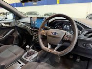 Ford Focus 1.0T EcoBoost ST-Line Hatchback 5dr Petrol Manual Euro 6 (s/s) (125 ps) 43