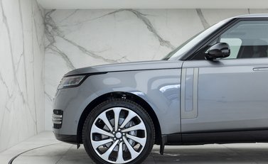 Land Rover Range Rover P400 HSE 25