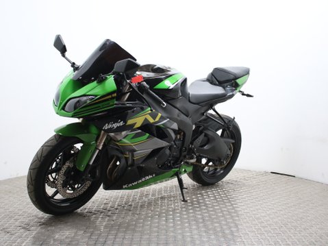 Kawasaki ZX-6R ZX600RBF 5