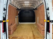 Ford Transit Custom 300 L2 H2 Trend 130 ps Panel Van - Air Con 13