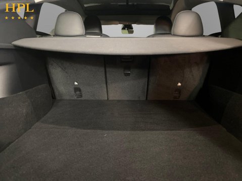 Tesla Model Y (Dual Motor) Long Range SUV 5dr Electric Auto 4WDE (384 bhp) Pan Roof - Sat 19
