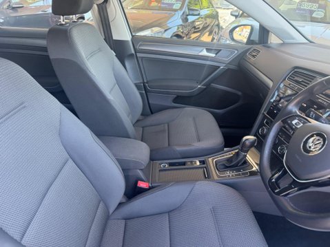 Volkswagen Golf 1.5 TSI EVO SE DSG Euro 6 (s/s) 5dr 22