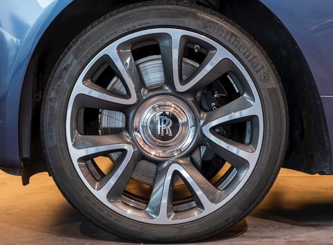 Rolls-Royce Wraith Series II 6