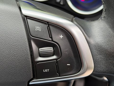 Citroen DS4 1.6 e-HDi Airdream DSign Euro 5 (s/s) 5dr 17