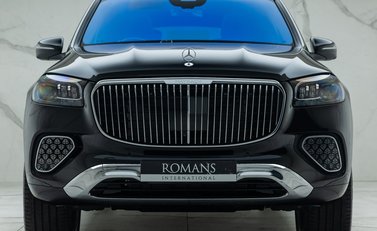 Mercedes-Benz GLS 600 Maybach 7