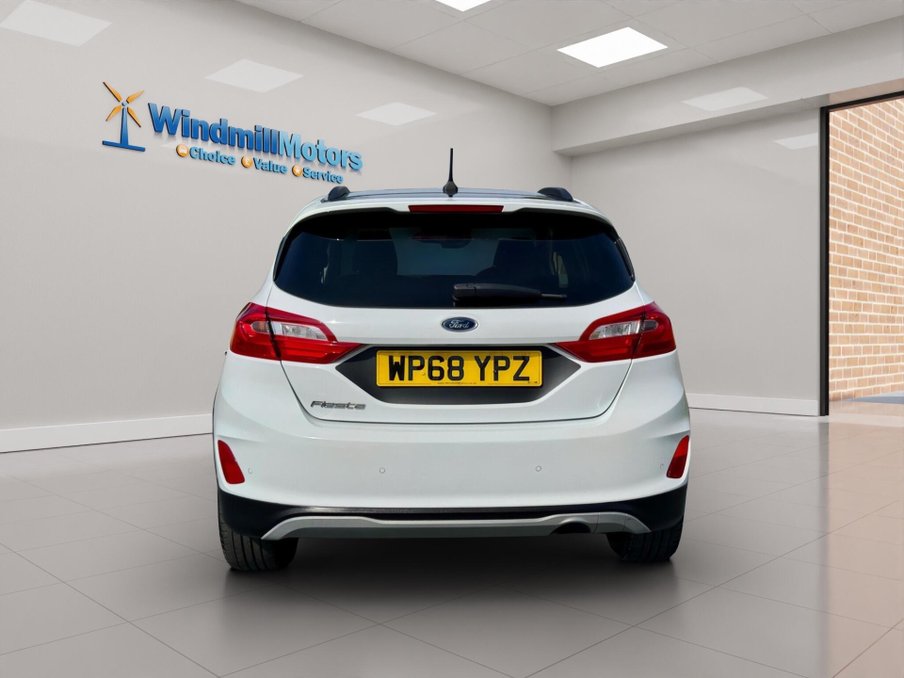 2018 Ford Fiesta — image 10
