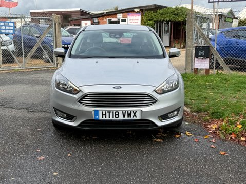 Ford Focus TITANIUM WITH NAV 9