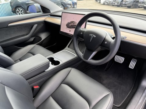 Tesla Model 3 (Dual Motor) Performance Saloon 4dr Electric Auto 4WDE (Performance Upgrade 3