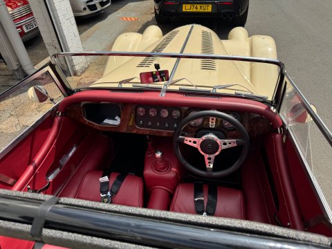 Morgan Plus 8 5.0 28