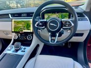 Jaguar F-Pace R-DYNAMIC BLACK 5