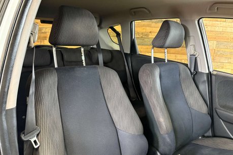 Honda Jazz 1.4 i-VTEC ES Plus Hatchback 5dr Petrol Manual Euro 5 (99 ps) 33