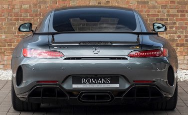 Mercedes-Benz Amg GT GT R 5