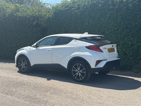 Toyota C-HR 1.8 VVT-h Excel SUV 5dr Petrol Hybrid CVT Euro 6 (s/s) (122 ps) 7