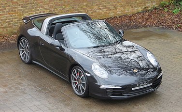 Porsche 911 (991) Targa 4S 9