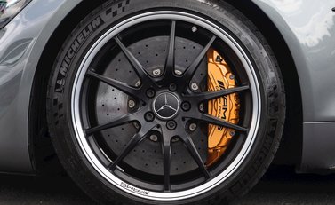 Mercedes-Benz AMG GT R GT R 10