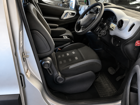 Citroen Berlingo MULTISPACE AIRDREAM XTR EGS E-HDI 14
