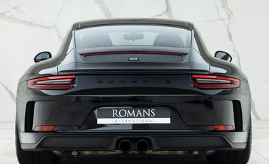 Porsche 911 (991.2) GT3 Touring 5