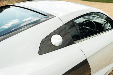 Audi R8 5.2 FSI V10 Plus S Tronic quattro Euro 6 (s/s) 2dr 20