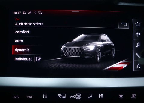 Audi A3 1.0 A3 Sportback 30 TFSI MHEV S Line Semi-Auto 5dr 26