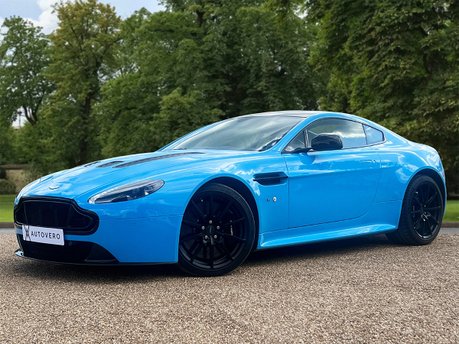 Aston Martin Vantage S V12