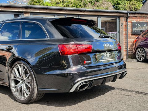 Audi RS6 4.0 RS 6 Performance TFSI Quattro Auto 4WD 5dr 16