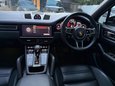 Porsche Cayenne V6 PLATINUM EDITION 25