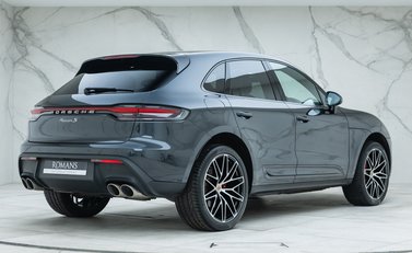 Porsche Macan S 3